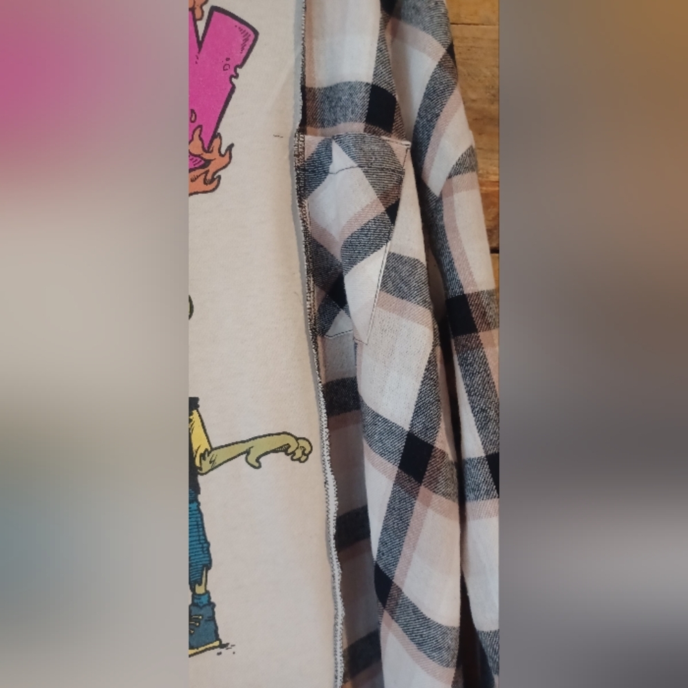 Upcycled Green Day Graphic Long Sleeve Shirt - Picture 6 of 8